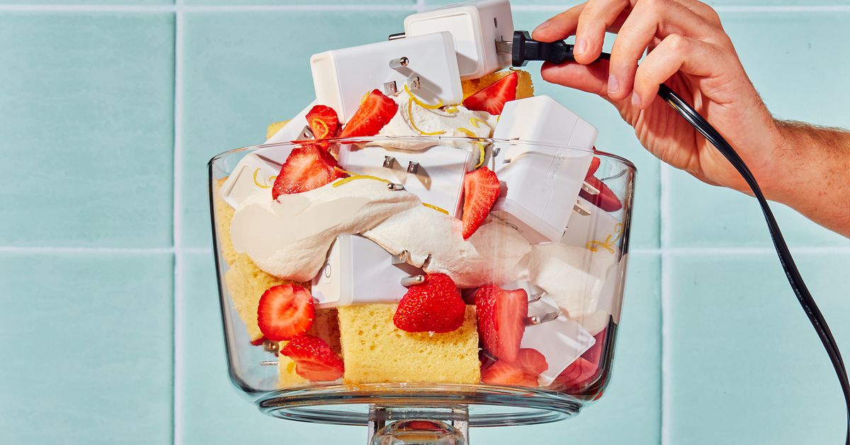 The Verge’s 2022 house tech vacation gift data